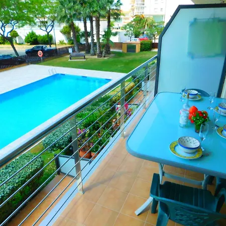 Gmid Immo Mileni Apartment Roses